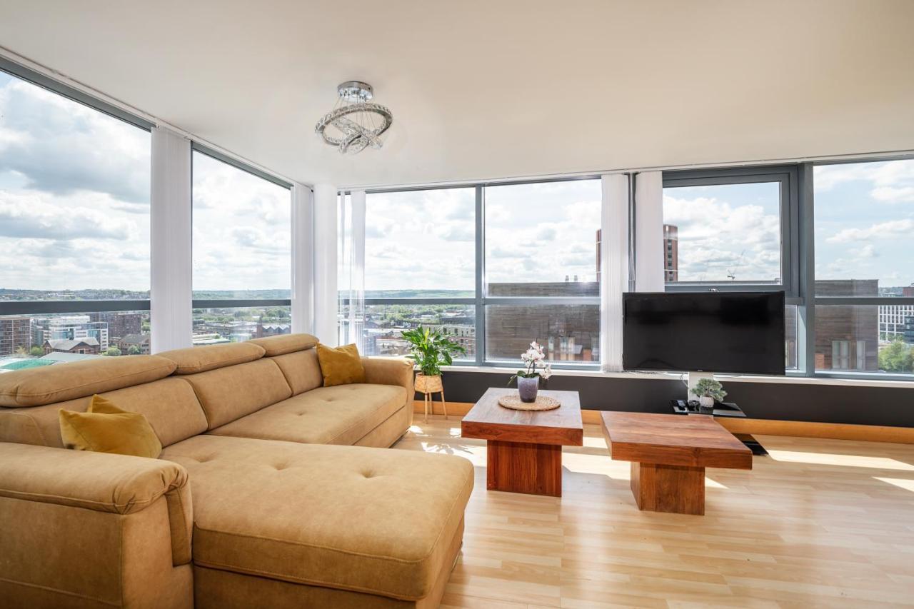Leeds Most Stunning Penthouse! - Sleeps 8 Lejlighed Eksteriør billede